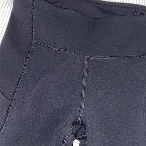 Lululemon speed up crop